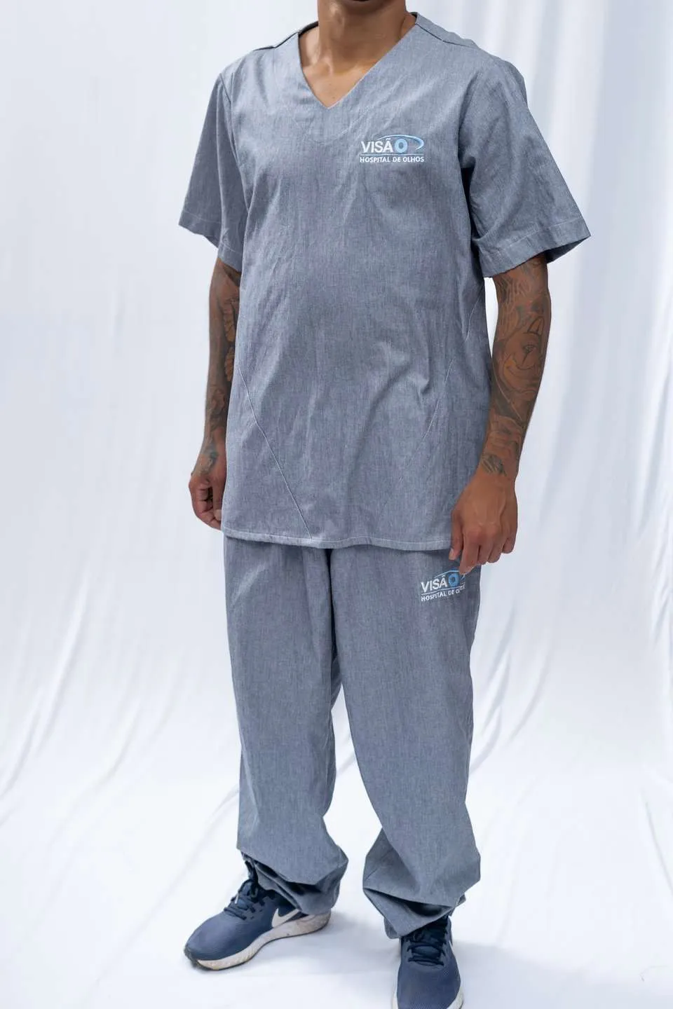 Conjunto scrub hospitalar